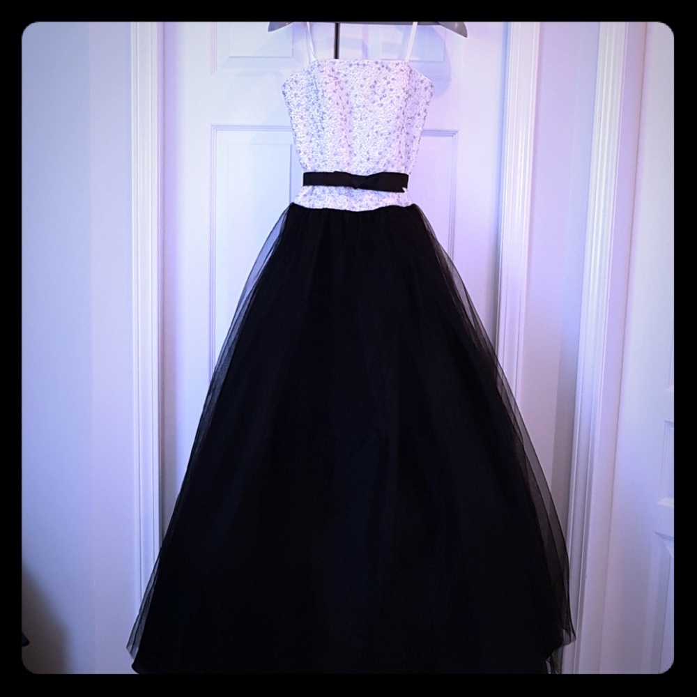 Jovani high-end dress